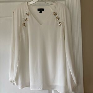 Thalia Sodi Women Ivory Long Sleeve Blouse Sz S  Stone Embellishing Split Sleeve